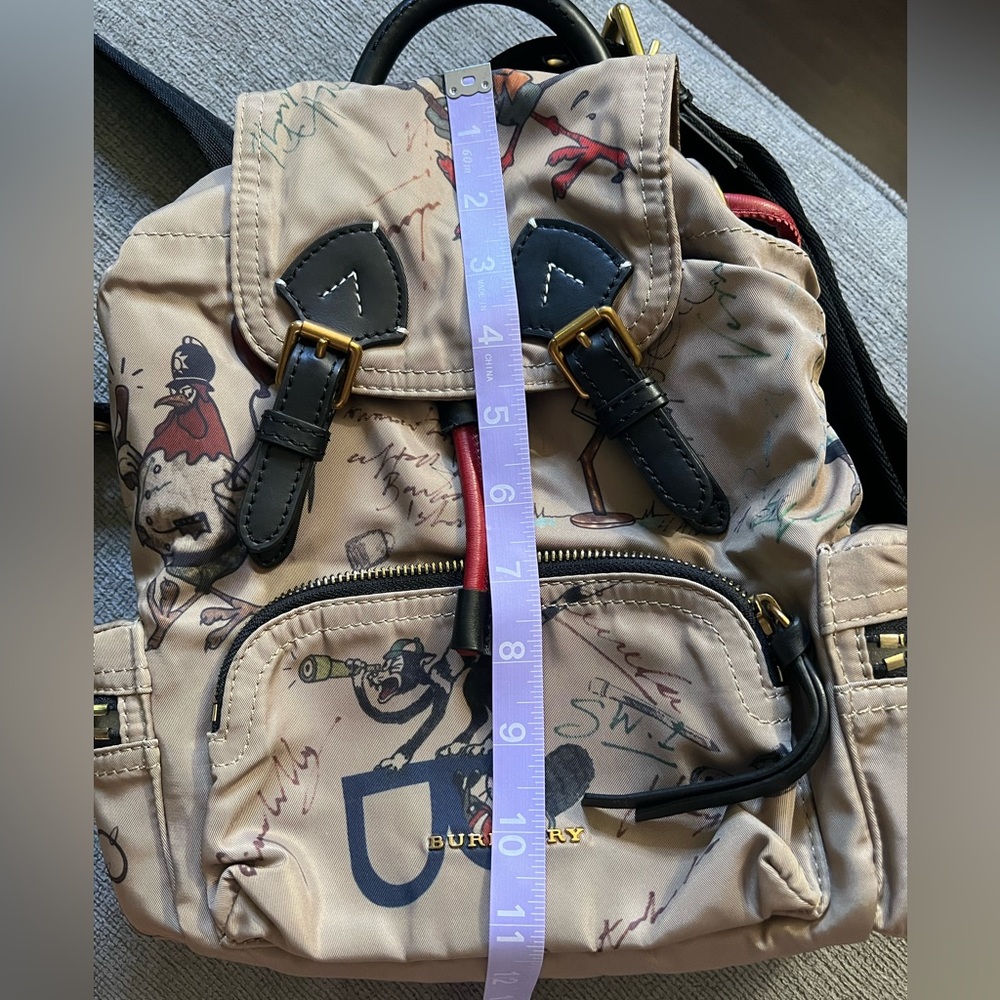 BURBERRY GRAPHIC CARTOON BACKPACK - Picture 12 of 12
